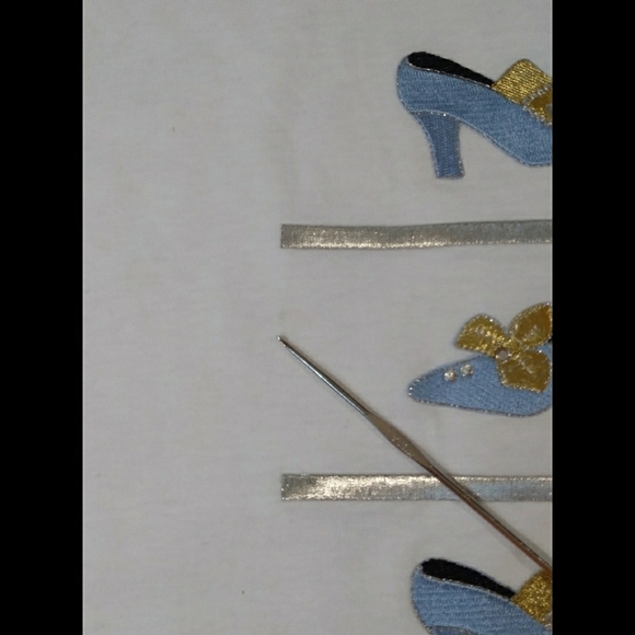 Elegant stylish shoes white t-shirt - Picture 9 of 10